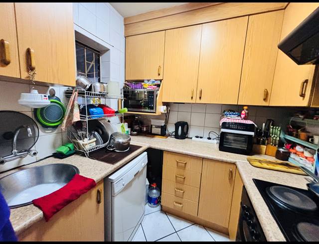 3 BEDROOM DUPLEX FOR SALE IN SILVERTON